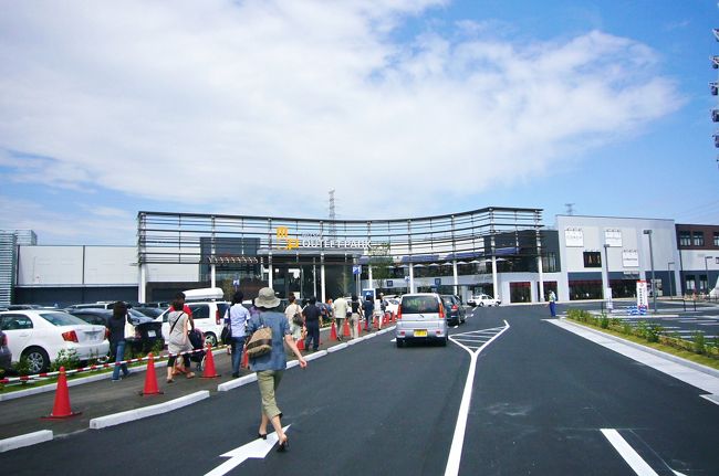 今朝のニュースで見た、仙台にできたアウトレット！<br />今日がOPENと言う事なら、行かねば！（←無駄な使命感）