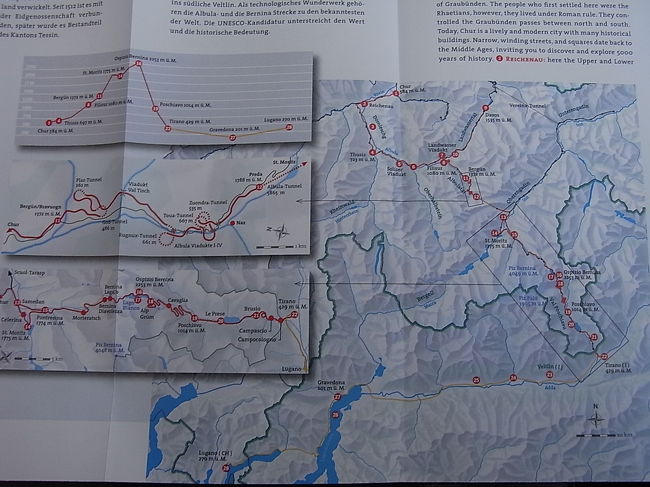 列車内でもらえるパンフレットは<br />ドイツ語と英語。<br />地図を見ると<br />線路がぐるぐると渦を巻いてる（笑）。<br />
