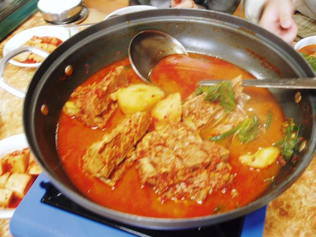 カムジャタン<br />豚とジャガイモ