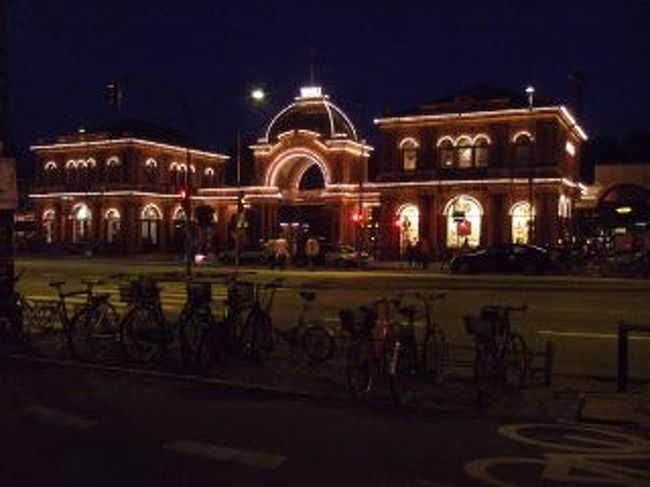 ホテル到着後、チボリ公園に行ってみました。