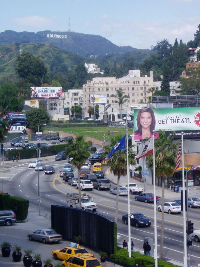 地下鉄に乗って次の場所へ!!!<br />って外の写真ですが･･･