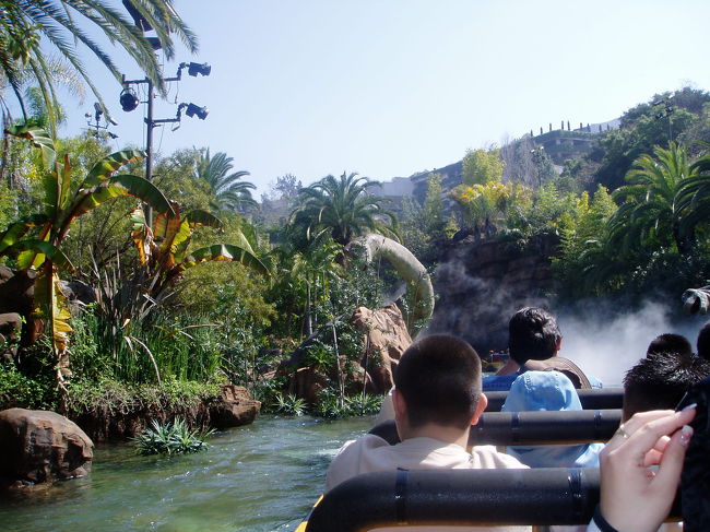 ジュラシックパーク!!!<br />これビショビショになります･･･