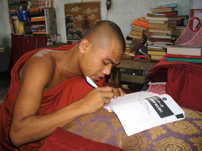 連絡先を書いてくれました