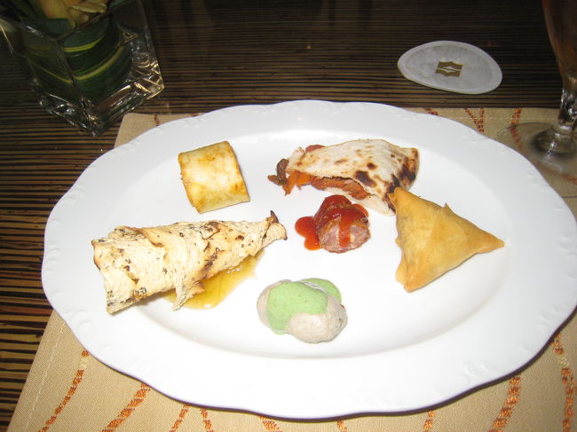 カナッペ（18〜19時）がサービスされます。  <br /><br />  <br /> 