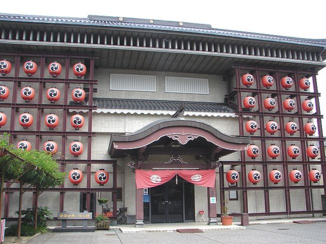 昼食に、日田焼きそばを食べた後、日田祇園山鉾会館 <br />まで移動。