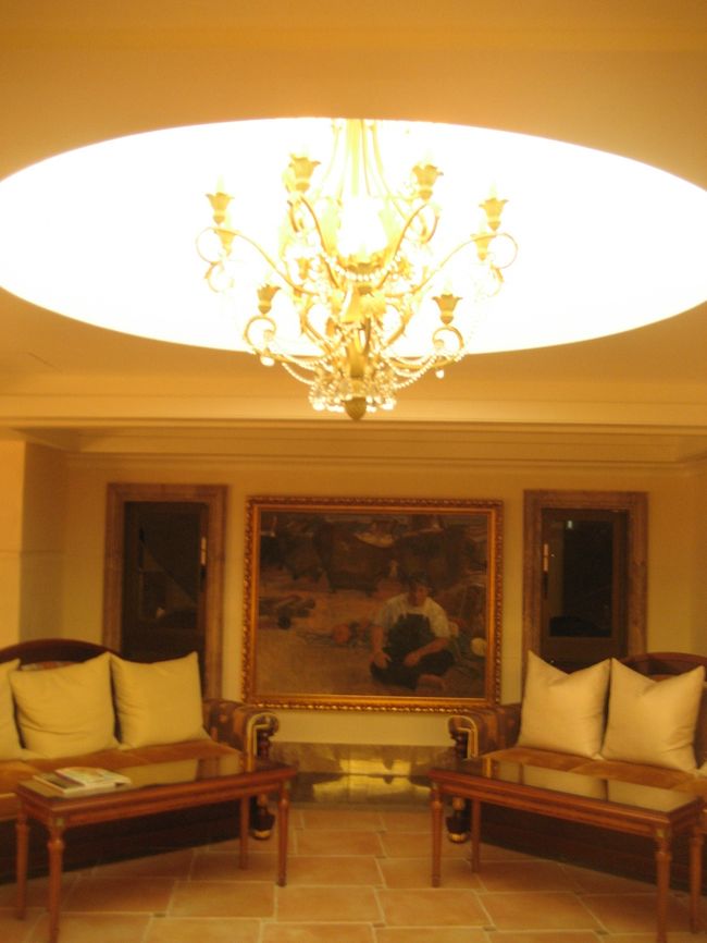 2階のエレベーターホール