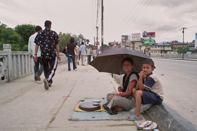 体重計だけで、商売ができる。<br />試しにやってみたら、２ルピーだった。