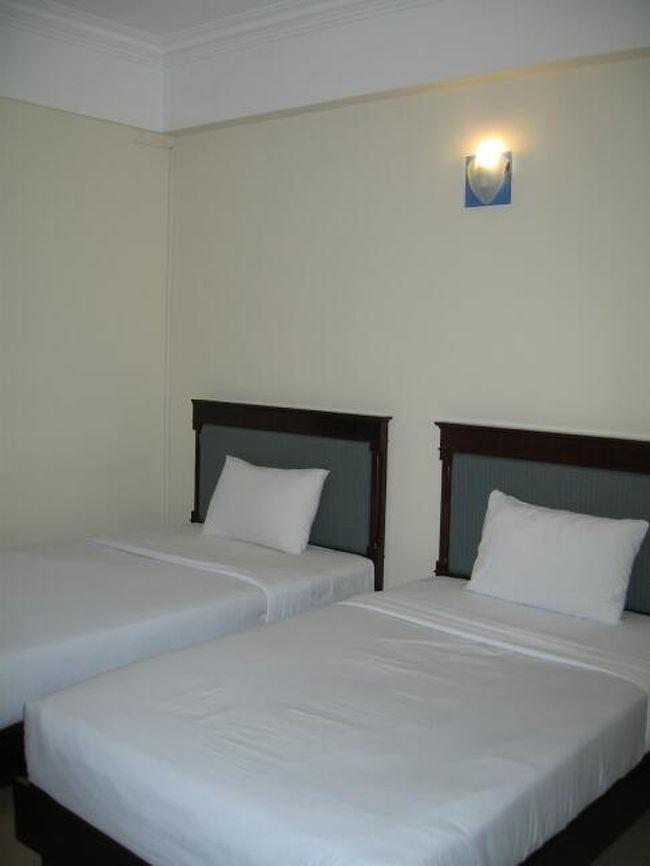 サオナムホテル　ベッド