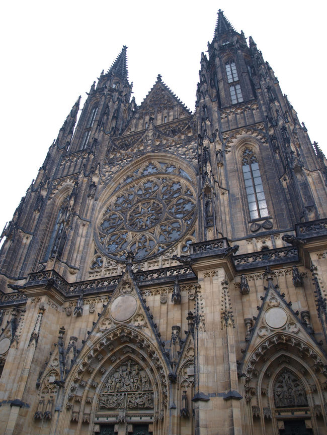 聖ヴィート大聖堂アップ