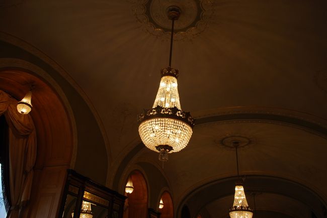 豪華なシャンデリアです。