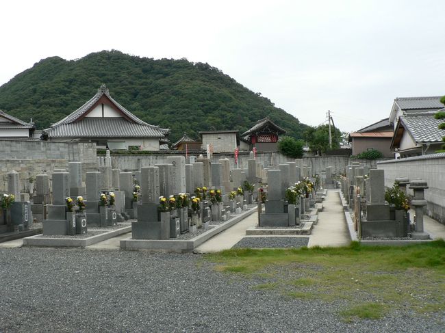 国木田独歩の祖先の墓がある常照寺。<br />