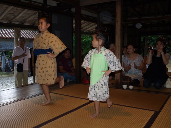 小さな子供の踊り