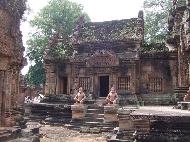 ここもやっぱり観光客がたくさんです。<br />さすが有名どころ！