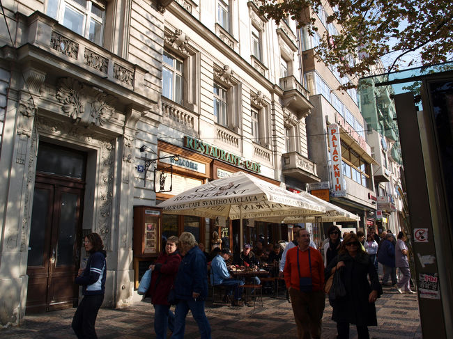 SVATEHO VACLAVAというレストランで食事