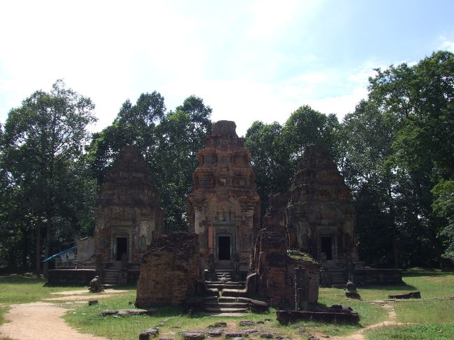 プリア･コー。<br />アンコール遺跡中、最古の寺院だそうです。