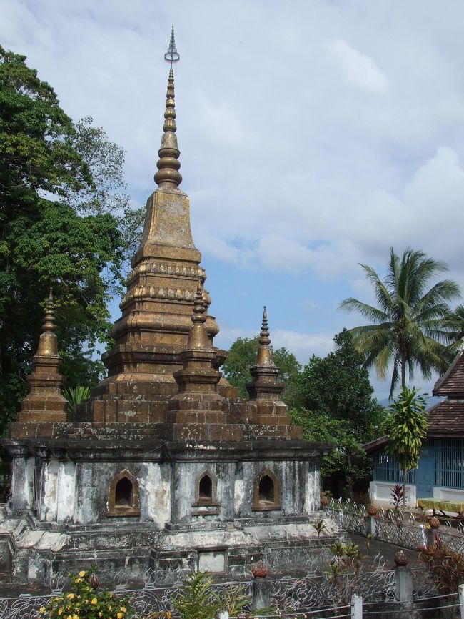 この塔はダイブ年季入った感じですね。