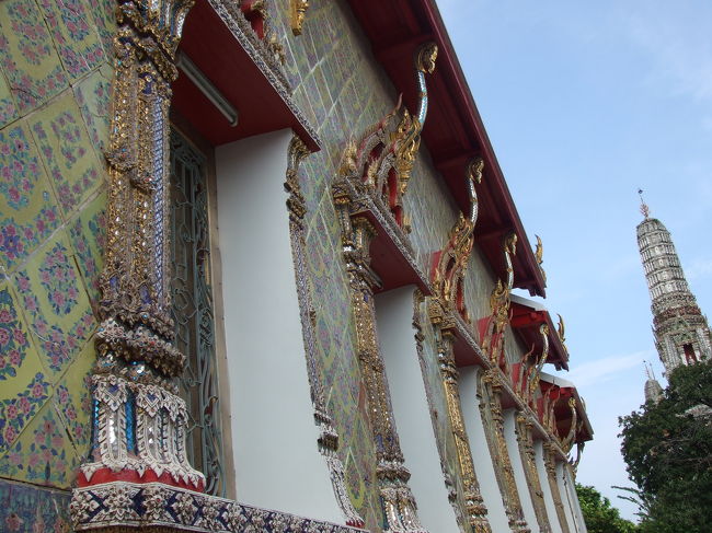 ワット･アルンの周辺を、ぷらっと散策。