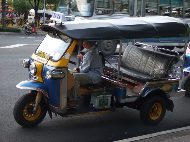トゥクトゥクは撮っとかないとですネ（＾∀＾）