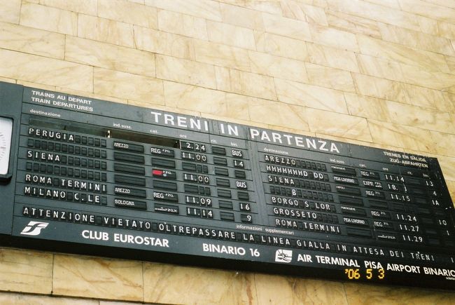 11:27フィレンツェ･サンタ･マリア･ノヴェッラ駅発ピサ中央駅行き<br />