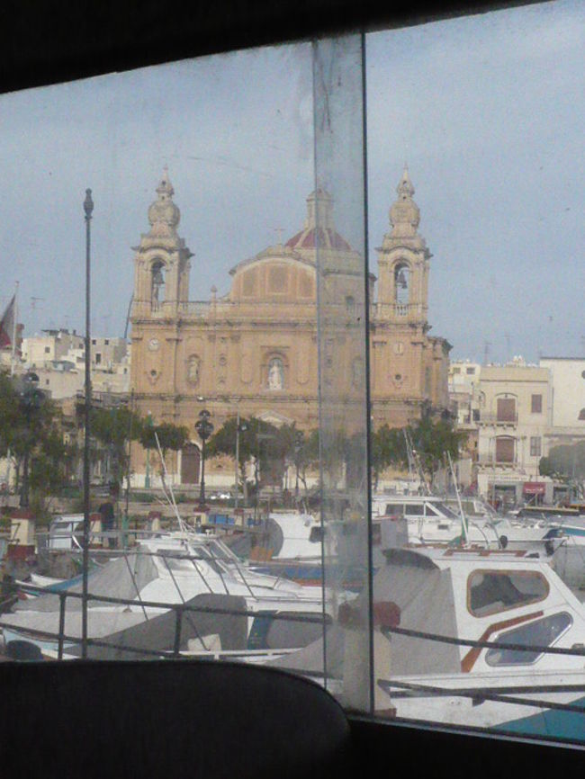 ←◆『バスからの景色♪』<br /><br />まずはバレッタに行ってから<br /><br />ヴットリオーザ行きに乗換え