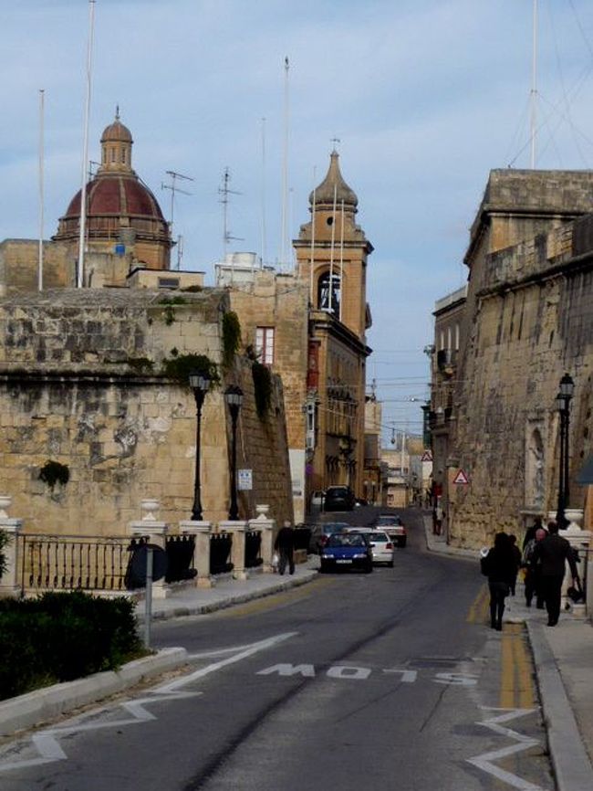 ←◆『ビットリオーザの街♪』<br /><br />さて、ここでも城壁を越えまーす