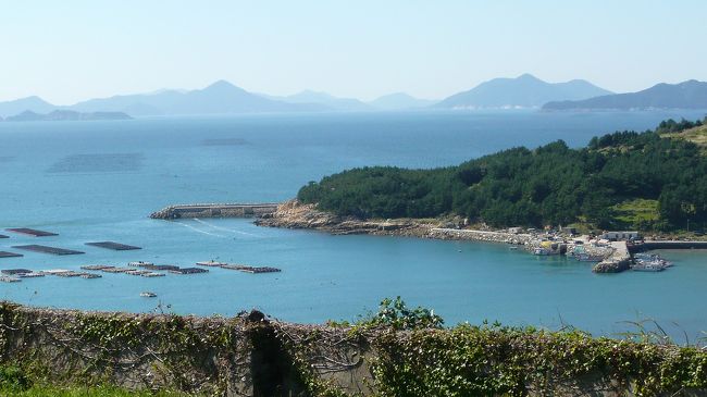 きれいな海と空。<br />眺めも空気も素晴らしい所でした。