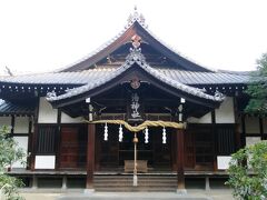 すぐ近くに湯神社もあり、参詣しました。