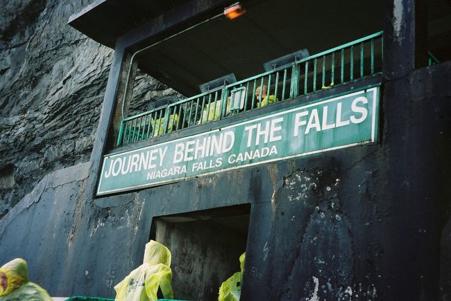 ジャーニー･ビハインド･ザ･フォールズ(Journey Behind the Falls：滝の裏側ツアー)