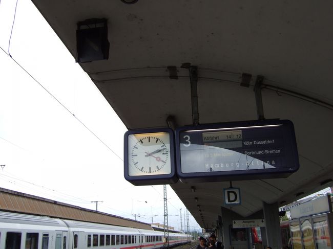 コブレンツ（Koblenz）でICに乗換えです。