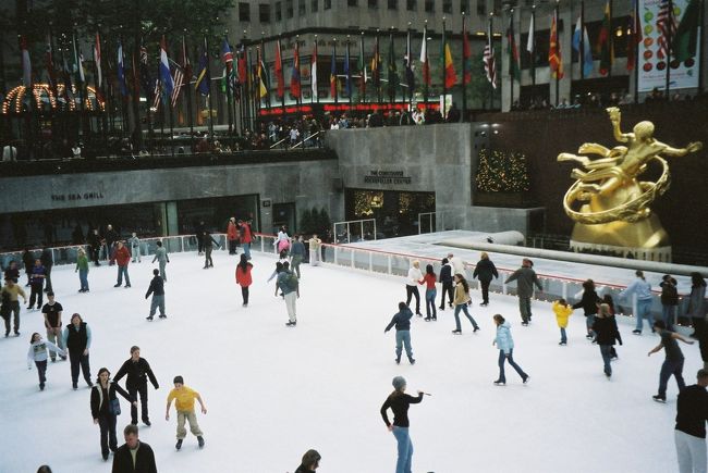 ロックフェラー･センターのアイススケートリンク 