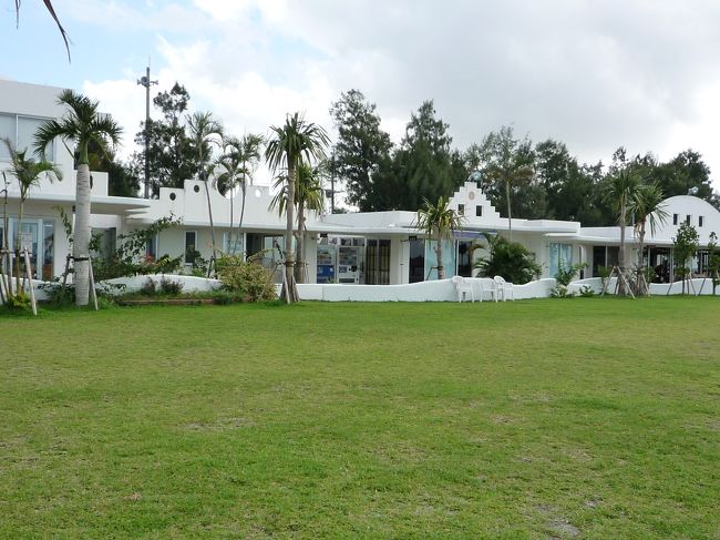 gala青い海です。<br /><br />ここの塩アイスがおいしいとのことで来てみました。<br /><br />さっぱりしてくせになる味でした。<br /><br />写真撮り忘れた…