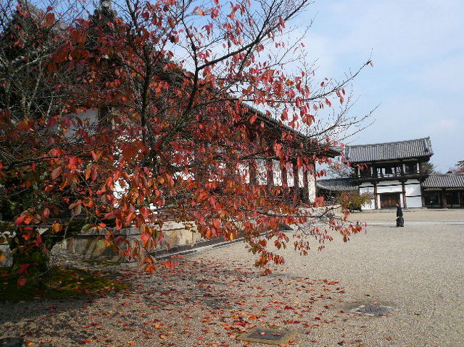 凡人のわたくしとしては、やはり法隆寺の鐘(鐘楼)は欠かせません。さすがに柿は買いませんでしたが(笑)