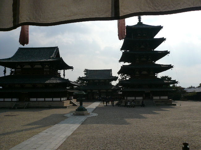 大講堂からの眺めです。大昔のお坊さんもこの景色をみたんでしょうか？