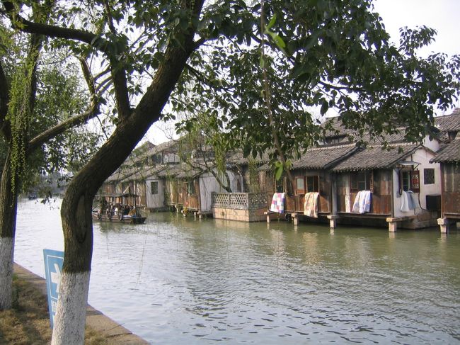 先ずは鳥鎮です。見方は色々みたいだけど、僕は好きです。