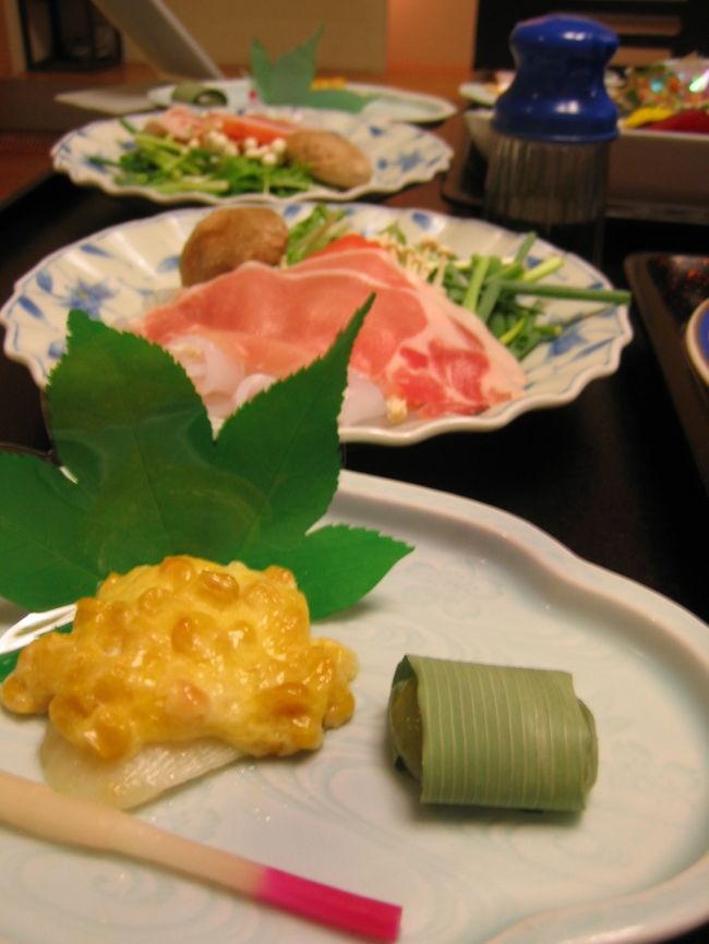 写真では豪華な感じがしますが<br />まぁ、お味はほどほどでした・・<br /><br />今回はお食事ﾒｲﾝではないので（エステメイン♪）<br />これで十分でした<br /><br />この後、エステで癒されました☆