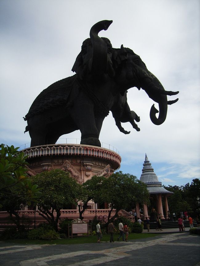 A:２９ｍです。土台を含めると４３ｍ