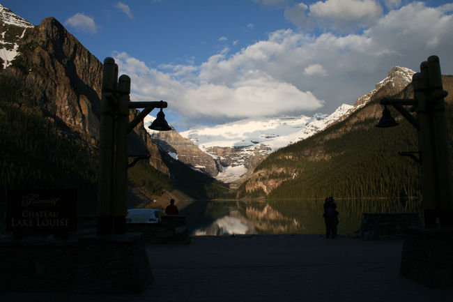 この事を知ってる方は少ないようですね、<br />早朝のせいもあるのでしょうが<br />人はまばらです。