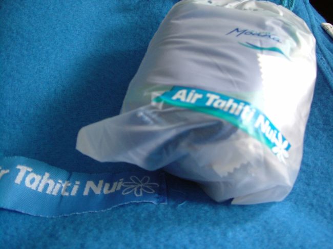 アメニティ<br /><br />アイマスクや靴下が入っていました