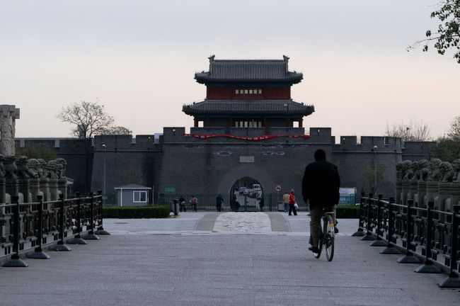 2008秋、中国旅行記15(23/37)：11月18日(1)：北京郊外、盧溝橋