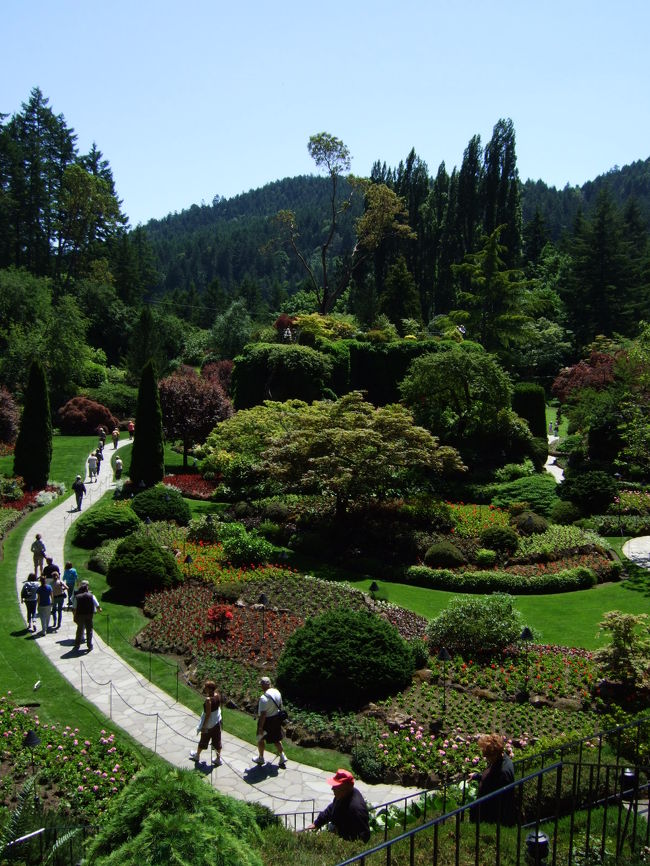 到着後は、花で有名なButchart Gardensへ