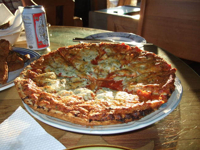 ホテルでPizza Party