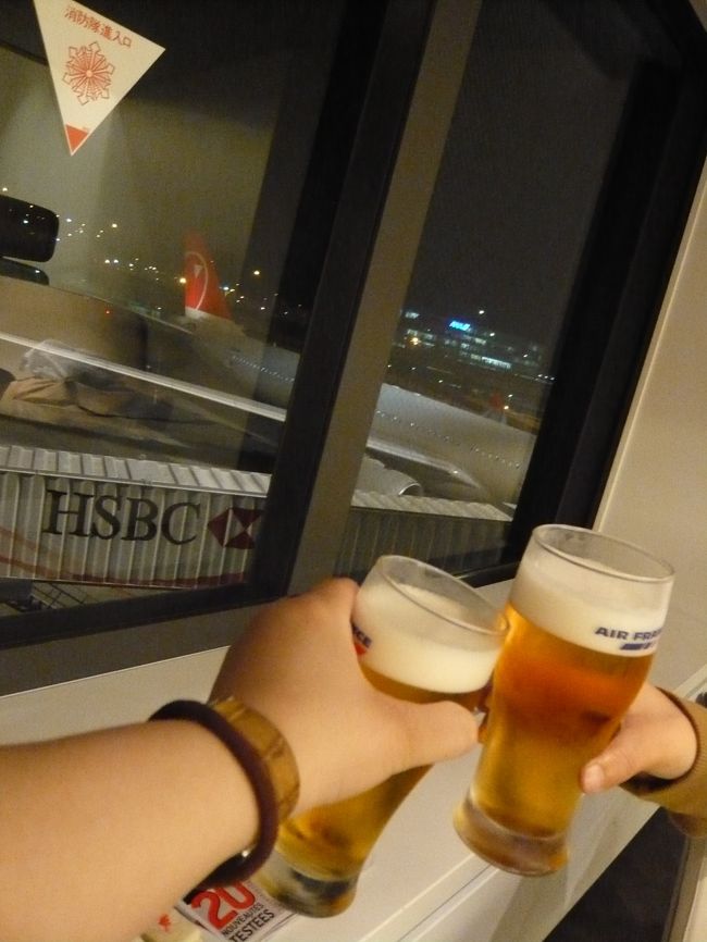 ←◆『ＡＦのラウンジ♪』<br /><br />まずは恒例のビールで乾杯ね