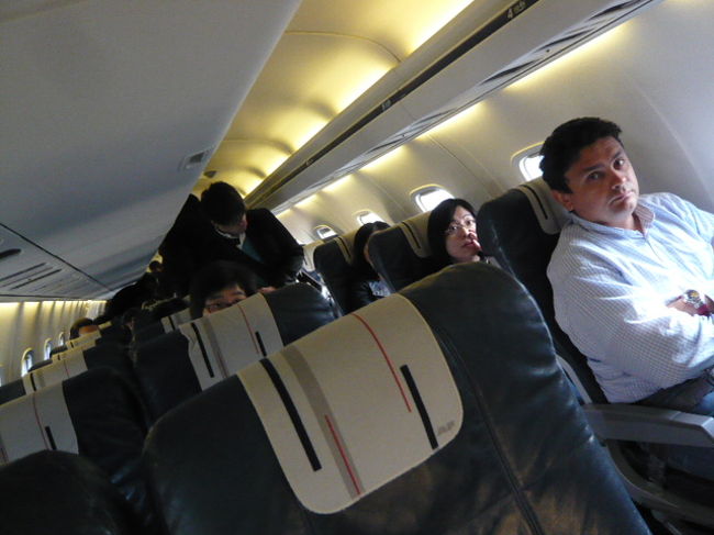 ←◆『ＡＦの小型機♪』<br /><br />１席と２席の配列になってた