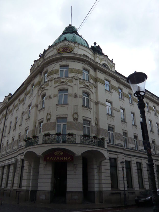 ←◆『ユニオンエグゼクティブ♪』<br /><br />ここが最後に泊る予定のホテルです<br /><br />ここに寄って、トイレを借りました