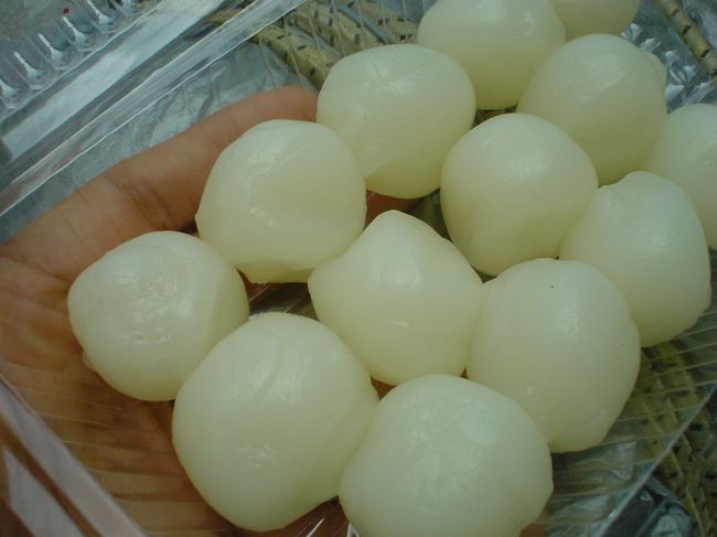 スーパーで見つけたうんけー団子<br />158円。<br /><br />すあまのようなあじ。<br />結構気に入りました！