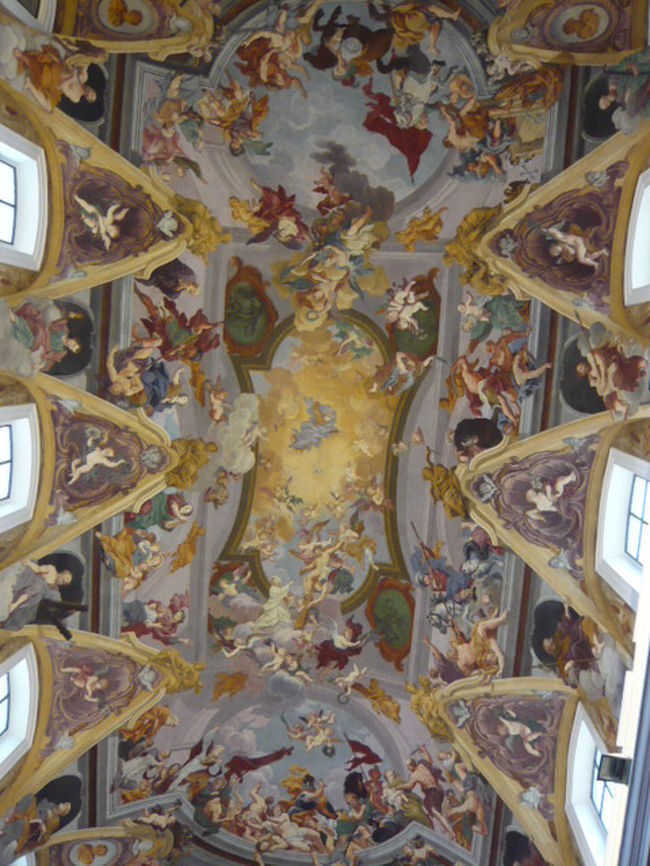 ←◆『大聖堂の内部は♪』 <br /><br />この天井画も素晴らしいです！