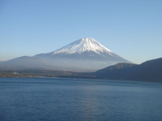 <br /><br /><br />千円札の裏に描かれている富士山は、本栖湖畔の富士山