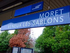 モレ・ヴニュ・レ・サブロン駅
Moret-Veneux-les Sablons