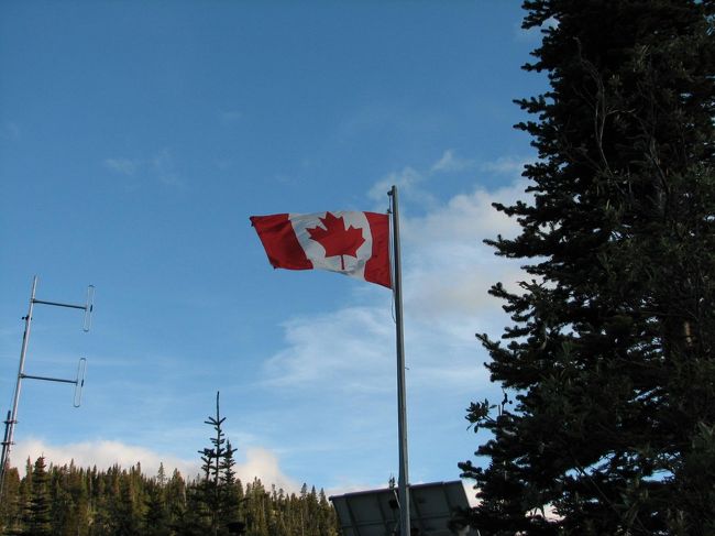 カナダの国旗もさらに美しく・・・。