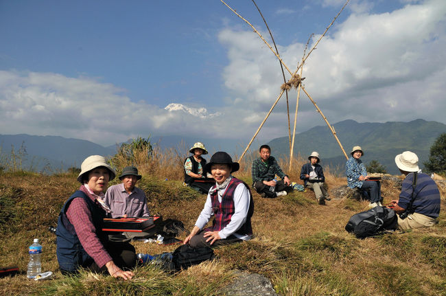なまじっかの日本の幕の内より美味しい！　　食べている場所が素晴らしいからかも・・・